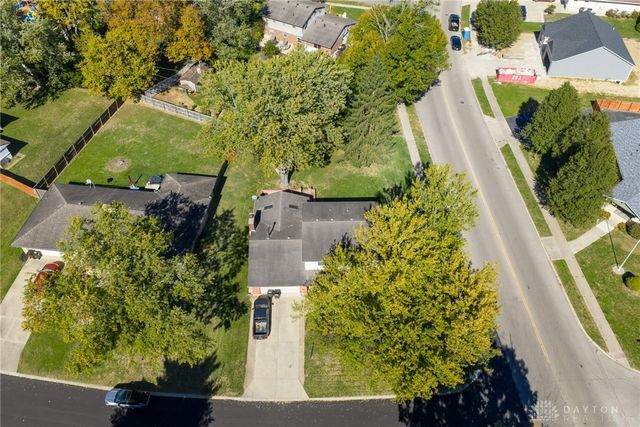 2447 Hemphill Road, Kettering, OH 45440