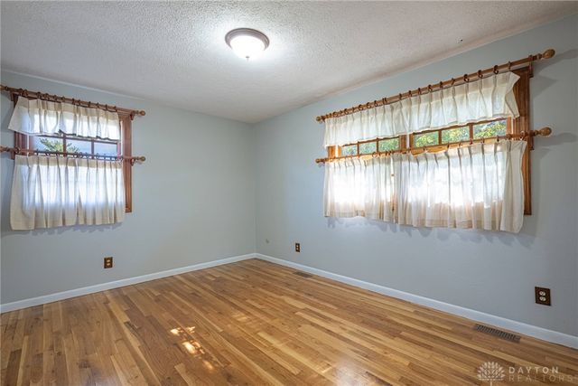 2447 Hemphill Road, Kettering, OH 45440