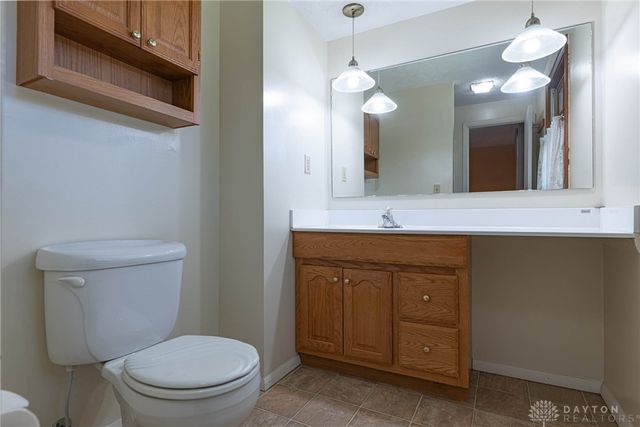 2447 Hemphill Road, Kettering, OH 45440