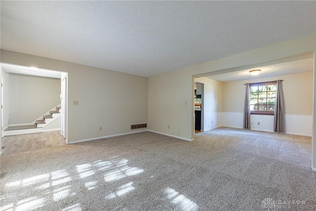 2447 Hemphill Road, Kettering, OH 45440