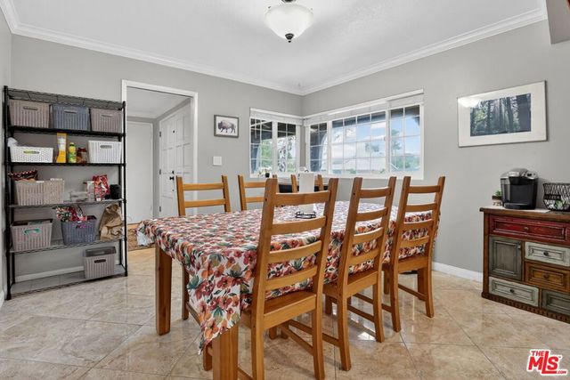 212 E Avenida De Los Arboles, Thousand Oaks, CA 91360