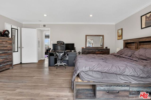 212 E Avenida De Los Arboles, Thousand Oaks, CA 91360
