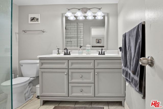 212 E Avenida De Los Arboles, Thousand Oaks, CA 91360