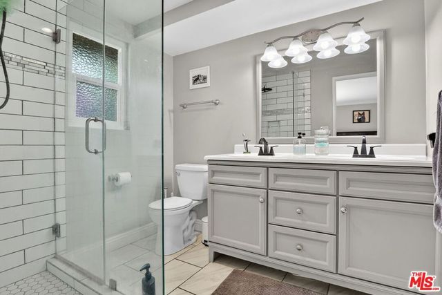 212 E Avenida De Los Arboles, Thousand Oaks, CA 91360