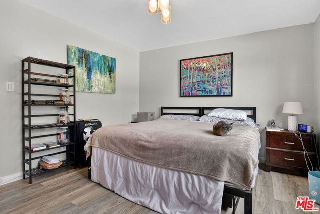 212 E Avenida De Los Arboles, Thousand Oaks, CA 91360