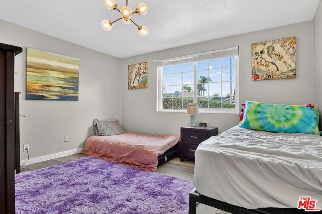 212 E Avenida De Los Arboles, Thousand Oaks, CA 91360