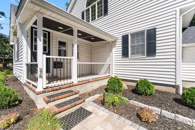 24 Spear Ave, East Bridgewater, MA 02333