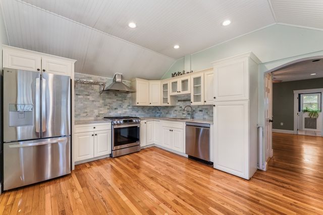 24 Spear Ave, East Bridgewater, MA 02333