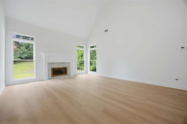 3580 Chartwell Boulevard, Suwanee, GA 30024
