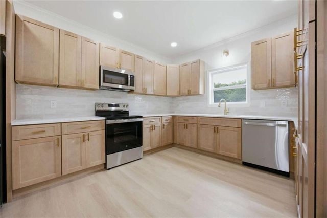 3580 Chartwell Boulevard, Suwanee, GA 30024