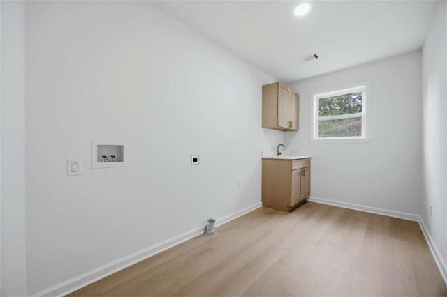 3580 Chartwell Boulevard, Suwanee, GA 30024
