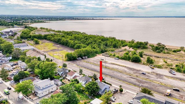 450 Beachway Avenue, Keansburg, NJ 07734