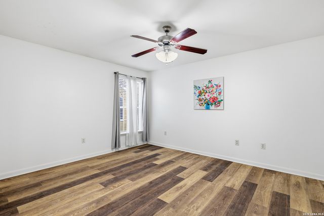 7323 Snowden Rd Apt 1304, San Antonio, TX 78240