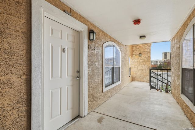 7323 Snowden Rd Apt 1304, San Antonio, TX 78240