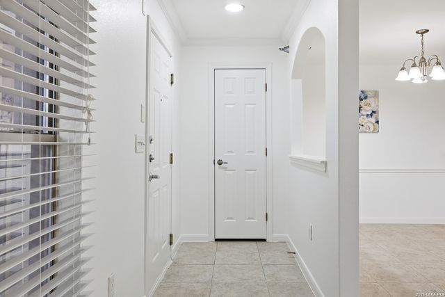 7323 Snowden Rd Apt 1304, San Antonio, TX 78240