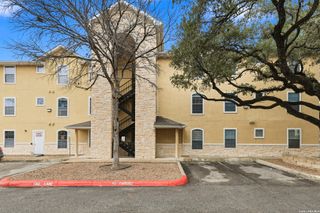 7323 Snowden Rd #1304, San Antonio, TX 78240
