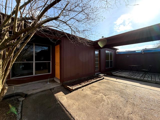 10807 Sashay Drive, Houston, TX 77099