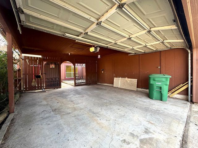 10807 Sashay Drive, Houston, TX 77099