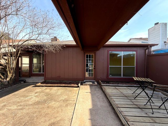 10807 Sashay Drive, Houston, TX 77099