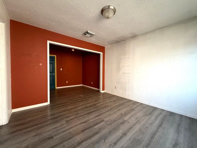 10807 Sashay Drive, Houston, TX 77099