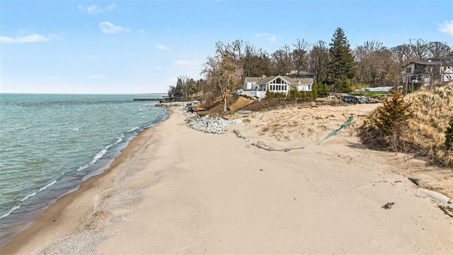 4202 Grand Bch Road, Update, MI 49117