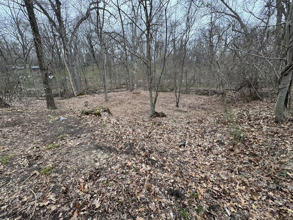 4202 Grand Bch Road, Update, MI 49117