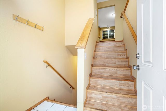 22819 126th Place SE, Kent, WA 98031