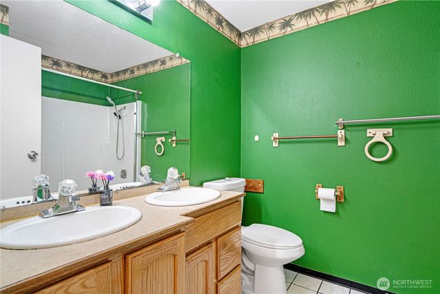 22819 126th Place SE, Kent, WA 98031