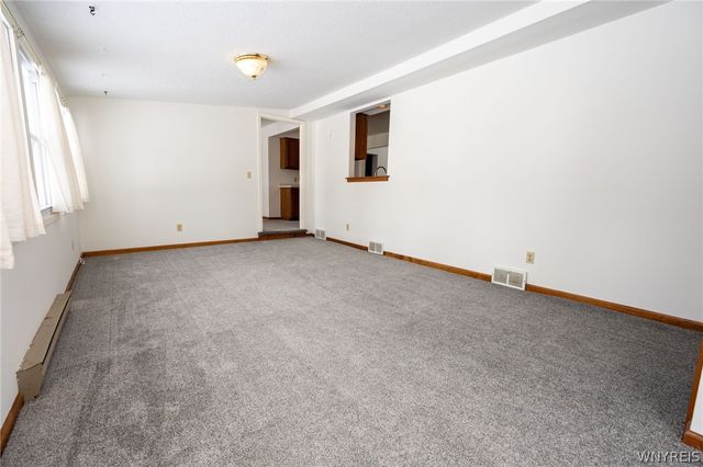 242 Wellington Avenue, Tonawanda, NY 14223