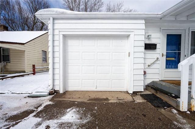 242 Wellington Avenue, Tonawanda, NY 14223