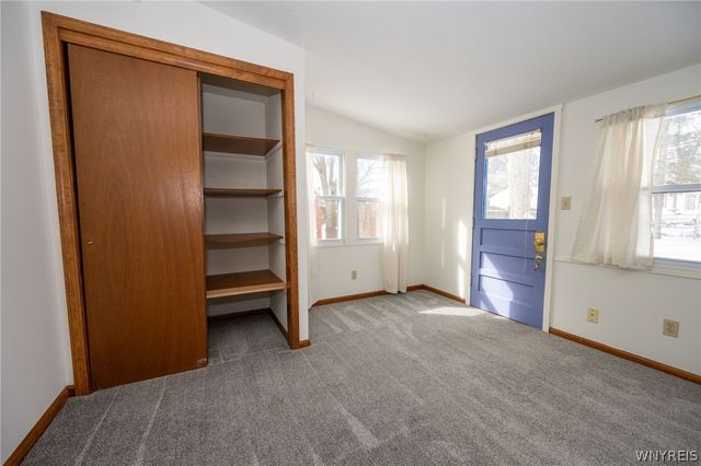 242 Wellington Avenue, Tonawanda, NY 14223