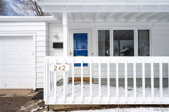 242 Wellington Avenue, Tonawanda, NY 14223