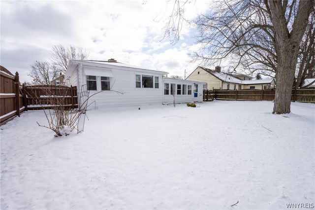 242 Wellington Avenue, Tonawanda, NY 14223