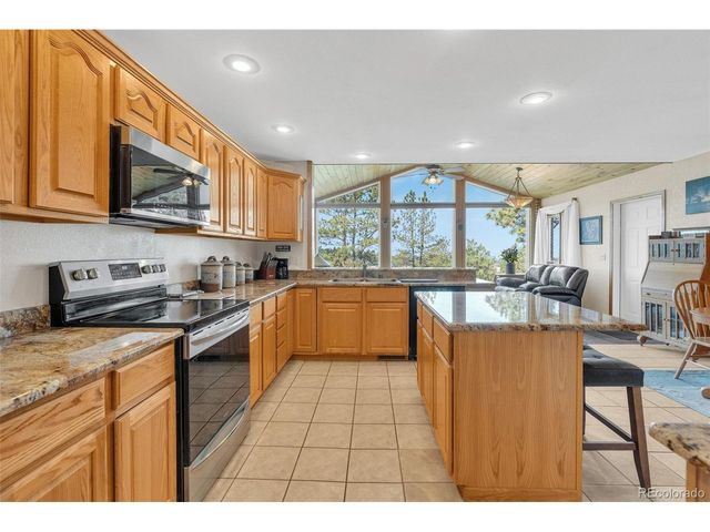 915 N Bluff Dr, Franktown, CO 80116