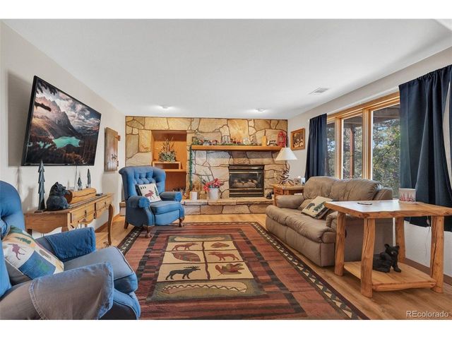 915 N Bluff Dr, Franktown, CO 80116