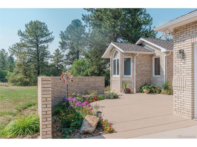 915 N Bluff Dr, Franktown, CO 80116