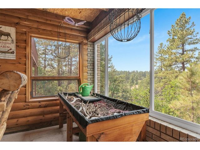 915 N Bluff Dr, Franktown, CO 80116