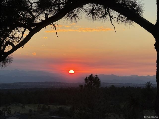 915 N Bluff Dr, Franktown, CO 80116