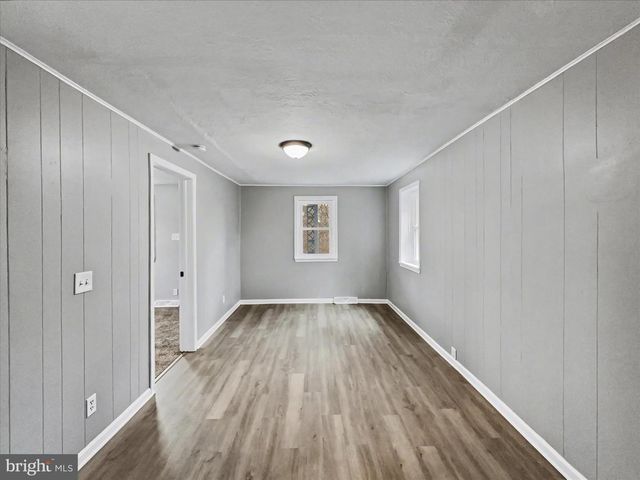 1063 SNYDER CORNER RD, Red Lion, PA 17356