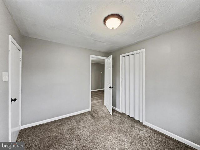 1063 SNYDER CORNER RD, Red Lion, PA 17356