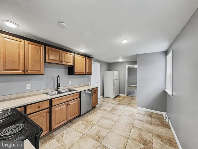 1063 SNYDER CORNER RD, Red Lion, PA 17356