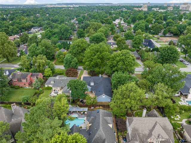 2521 S Birmingham Place, Tulsa, OK 74114