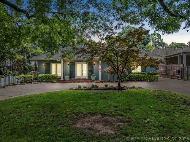 2521 S Birmingham Place, Tulsa, OK 74114