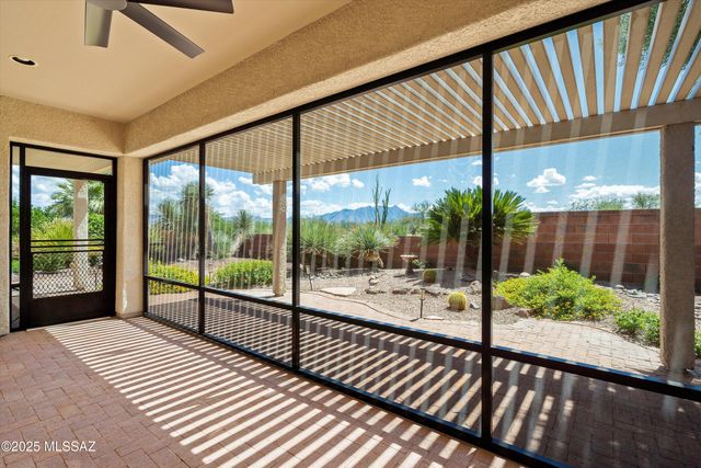 939 W Ashworth Road, Green Valley, AZ 85614