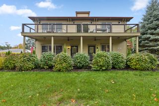 11 E Chestnut Street 1, Douglas, MI 49406