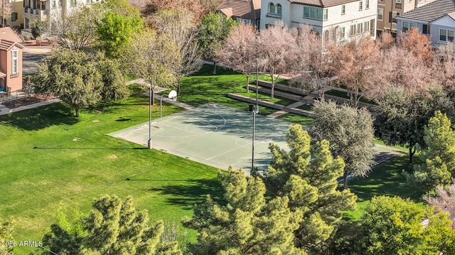 1825 E HAMPTON Lane 106, Gilbert, AZ 85295