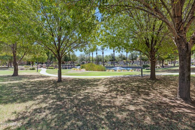 1825 E HAMPTON Lane 106, Gilbert, AZ 85295