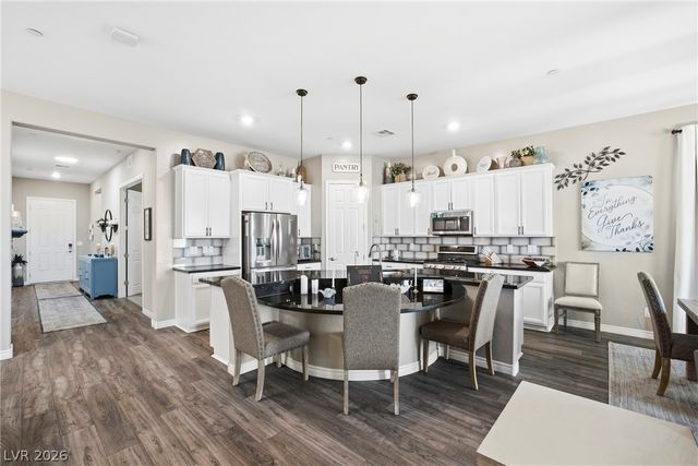 506 Pebble Run Avenue, Henderson, NV 89011