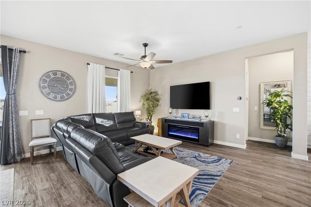 506 Pebble Run Avenue, Henderson, NV 89011