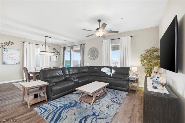 506 Pebble Run Avenue, Henderson, NV 89011